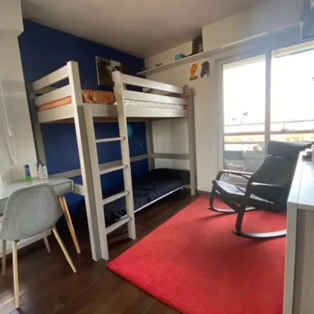 Large Flat With Terraces Appartement Paris